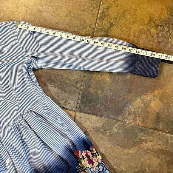 A Personal Touch Stripped Button Down Floral Embroidery Blouse Medium - Picture 11 of 14